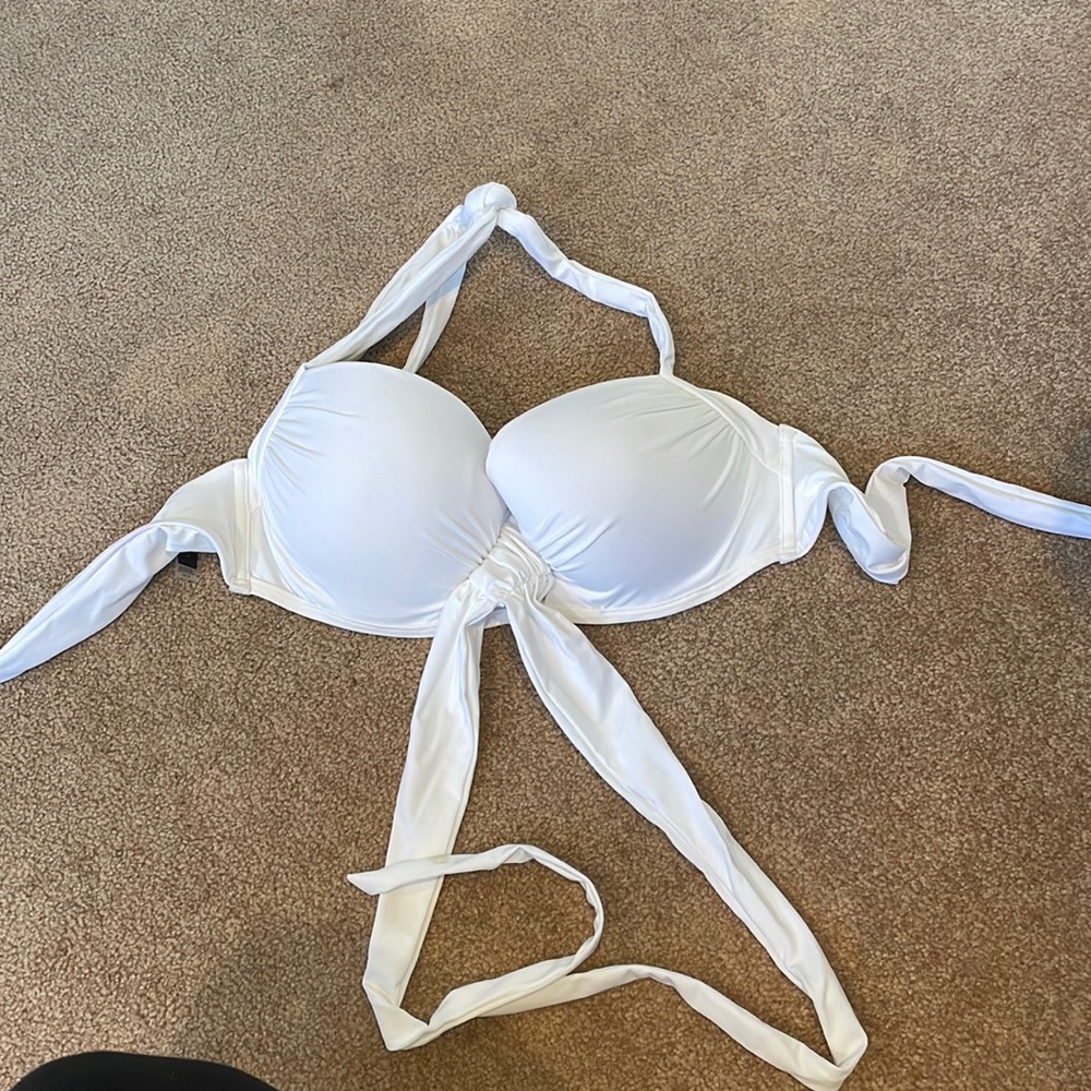 Victoria secret bathing suit top